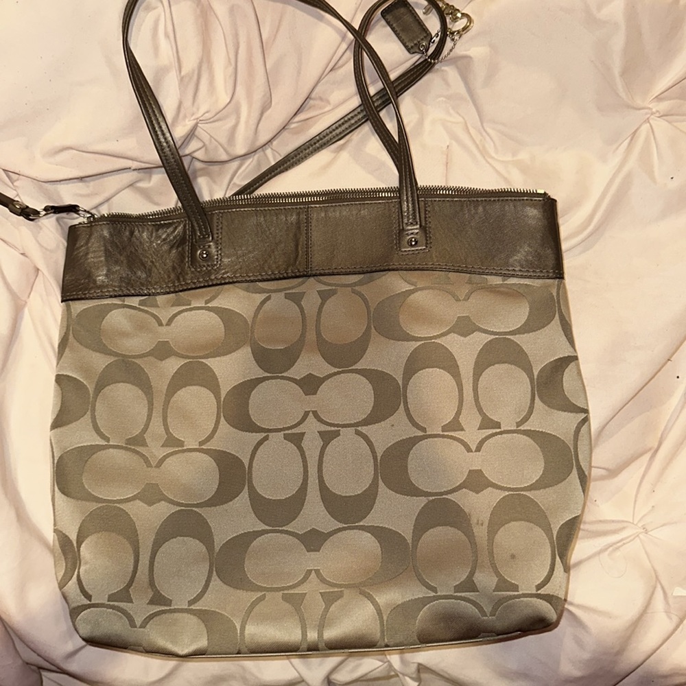 Coach tote - Picture 3 of 10